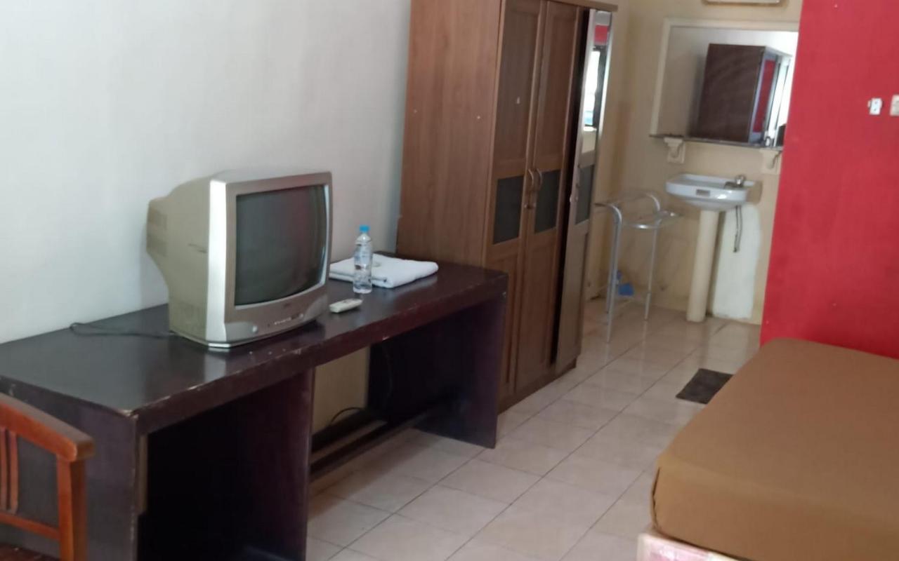 Hotel Nirwana Situbondo Redpartner Banyuanget Ngoại thất bức ảnh