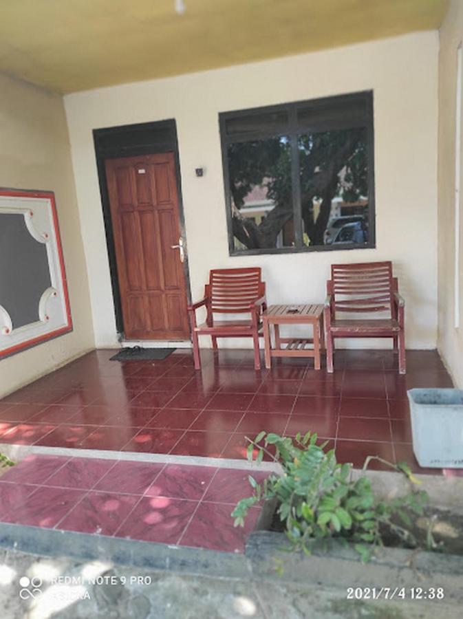 Hotel Nirwana Situbondo Redpartner Banyuanget Ngoại thất bức ảnh